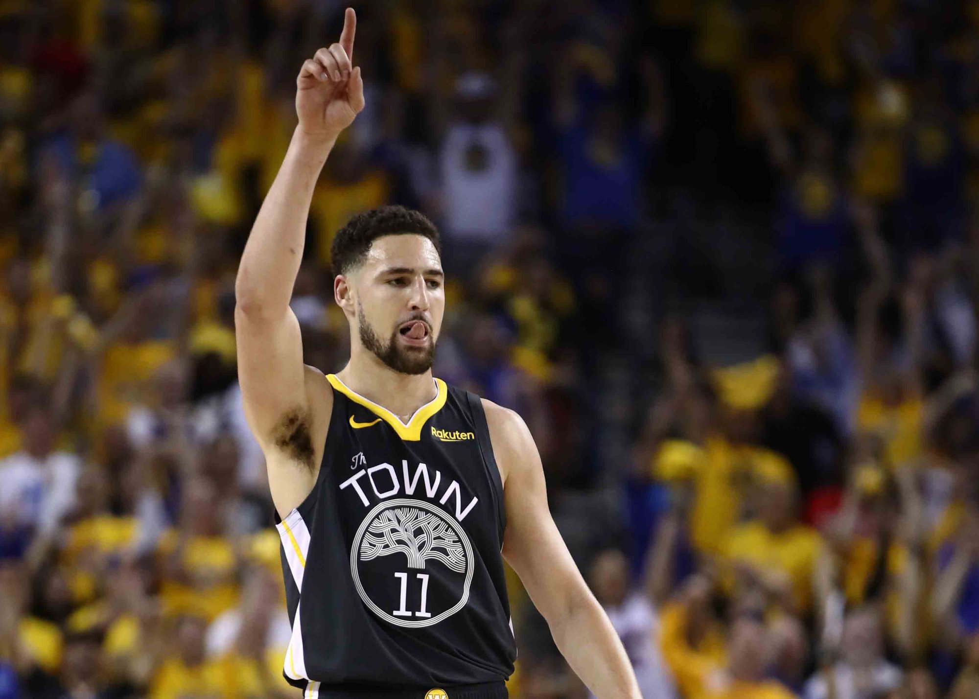 CBA：山西男篮主场大胜宁波（CBA：山西男篮主场横扫宁波队）