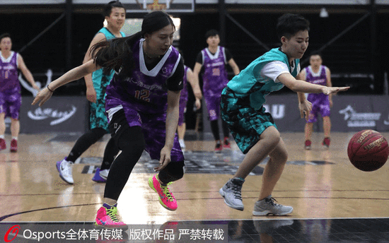 记者：拜仁等多家欧洲俱乐部对霍芬海姆前锋阿斯拉尼感兴趣（拜仁在内多家欧洲俱乐部关注霍芬海姆前锋阿斯拉尼）